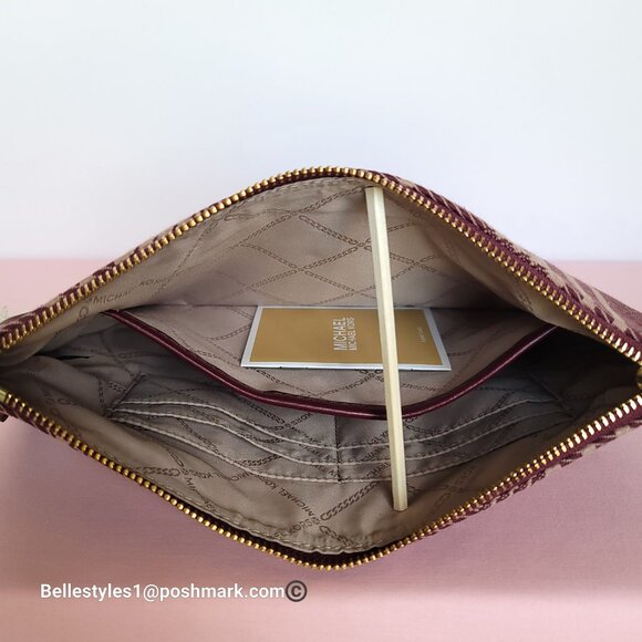 MICHAEL KORS Jet Set Signature Jacquard Large Zip Pouch Wristlet- Dark Berry ⭐ - Picture 13 of 16